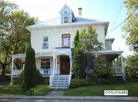 Auberge Internationale de Rivière-du-Loup O76381