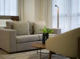 Deluxe Loft with Ocean and Park View
