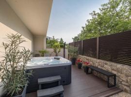 Studio Apartment Rosa Krk, hotel com banheiras de hidromassagem em Krk