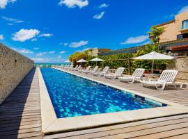 Yak Beach Hotel Natal、ナタールのホテル