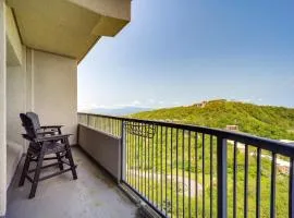 3 Mi to Sugar Mtn Resort Condo with Pool and Hot Tub