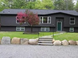 Forest Lake Haven Close to Lake George and Gore Mountain