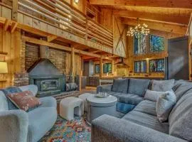 Laid-Back Tahoe Stay Walk to Lake & EV Charger
