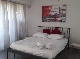 River Tirana Hostel