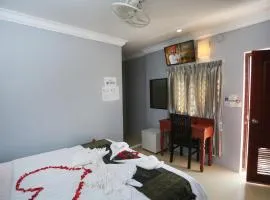 Cheng Lay Guesthouse