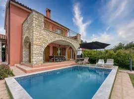 Villa Kontesici 12