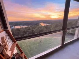 Lakeview Lake Ozark Condo 2bd2bapool-sleeps 7pp