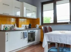 A comfortable apartment midway Kraków-Oświęcim