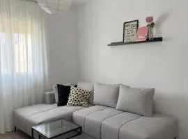 Cloud 9 Apartment
