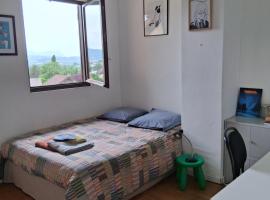 Pringy - Chambre L, hotel v Annecy