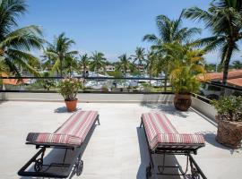 Grand Marina Villas, hotel in Nuevo Vallarta