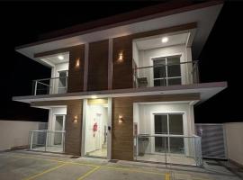 Apartamento Bosque das Oliveiras - Palmas，位于塞尔苏拉穆斯州长镇的酒店