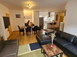 Ferienwohnung am Stadtpark #2, 2BR, 109m2, Parkplatz