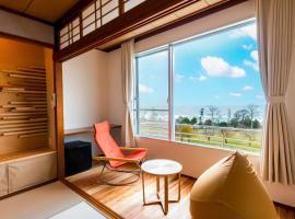 Kyukamura Echizen-Mikuni, hotel com piscinas em Sakai