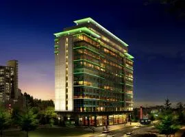 The Class 300 Hotel and Resort