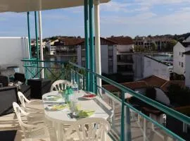 Appartement à Ciboure avec piscine chauffée et parking privé - FR-1-239-560