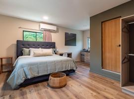 Lora Loca Inn, k&aelig;ledyrsvenligt hotel i El Zonte