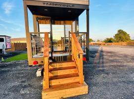 Texas Timber Loft, hotel a Springtown