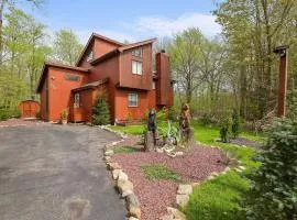 Bool Bear Lodge a pet friendly Pocono Vacation Home