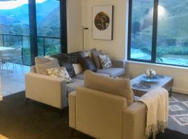 Modern Luxury Condo Shotover Views คอนโดในควีนส์ทาวน์