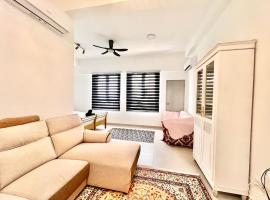 168 park Selayang near UITM IDCC Hospital Market Batu Caves KLCC views topfloor, hotel in Batu-grotten