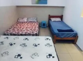 Casa Studio Home Oficce - Garagem - Esp Home Oficce - Quarto Family 20m2 - Esp Terreo Privativo - 200mts da Praia - Ac Cartao