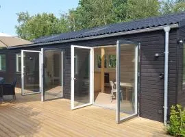 Newly Renovated Holiday Home Near Sandy Beach