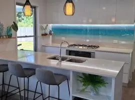 St Bees Retreat Airlie Beach