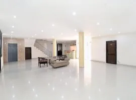 Super HOTEL WHITE STONE RESIDENCY