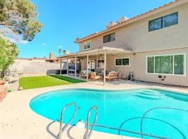 Spacious Lux Estate l 8 mins to Strip