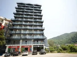 Thom Tower