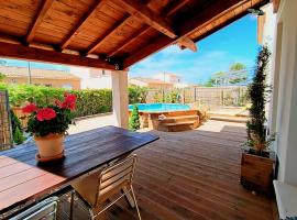 Villa dans les Alpilles, hotel a Maussane-les-Alpilles
