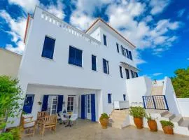 Thanos Luxury Apartment in Spetses