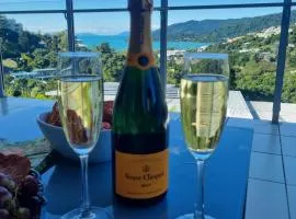 Coco 54 Airlie