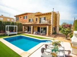 Villa Petit Lujo