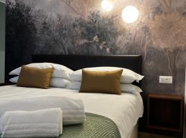 Apartment Nicole, hotel i Menaggio