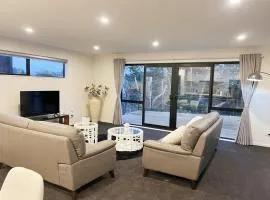 7th Heaven on Waikato River
