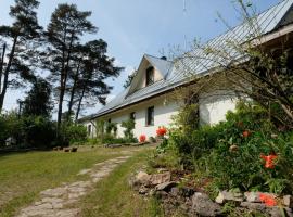 Kallaste Talu- Turismitalu & Holiday Resort, Resort in Padise