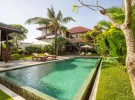 Villa Tropical Svasti by Nakula