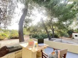 The Simple Space, a pause near the sea