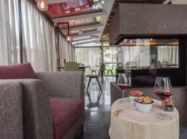 SONNLEITEN Alpin Hotel, hotel u gradu 'Cadipietra'