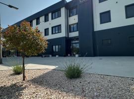 Mayor Pension, hotel em Komárno