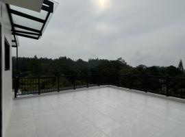 Villa rayyka77, hotel di Tagalbato