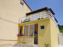 One Bedroom Apartment