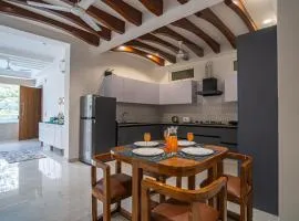 Alaya Stays Udgam Vilas 3-BHK With Jacuzzi