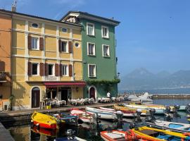 Casa Beppino a Castelletto, Hotel in Brenzone sul Garda