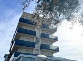 Hotel Sayonara