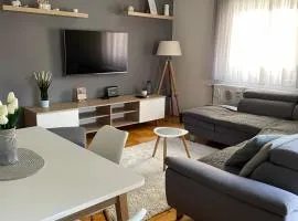 Cista DESETKA Premium