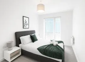 2Bed 2Bath Free Parking Very Central