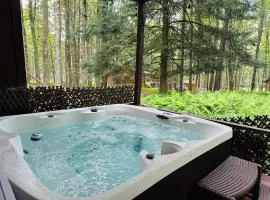 Cozy Cabin Hotub Fire Place Fire Pit 4 bedroom